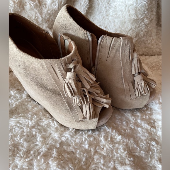 Le château suede wedge heel 6.5 - Picture 7 of 12